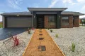 Property photo of 2 Blueleaf Place Brookfield VIC 3338