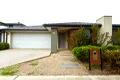 Property photo of 8 Avonbury Drive Werribee VIC 3030