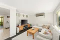 Property photo of 8 Graham Place Kariong NSW 2250