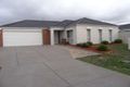 Property photo of 13 Eastwood Place Craigieburn VIC 3064