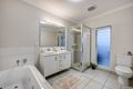Property photo of 21 Cashell Crescent Bushland Beach QLD 4818