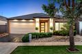 Property photo of 27 Viewmont Avenue Craigieburn VIC 3064
