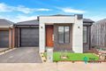 Property photo of 7 Generation Crescent Mambourin VIC 3024