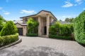 Property photo of 10 Goulburn Grove Yallambie VIC 3085