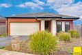 Property photo of 23 Cutleaf Crescent Tarneit VIC 3029