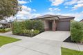Property photo of 17 Strachan Rise Mernda VIC 3754