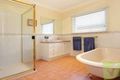 Property photo of 10 Samuel Way Mornington VIC 3931