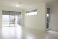 Property photo of 6 Jennings Crescent Spring Farm NSW 2570