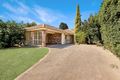 Property photo of 1 Nash Court Endeavour Hills VIC 3802