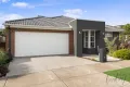 Property photo of 2 Sturt Way Mickleham VIC 3064