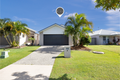Property photo of 8 Warilla View Blacks Beach QLD 4740