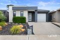 Property photo of 27 Kyeamba Circuit Bacchus Marsh VIC 3340
