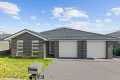 Property photo of 17A/17B Font Hill Drive Farley NSW 2320
