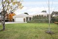 Property photo of 5 Nutfield Close Woodend VIC 3442