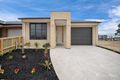 Property photo of 31 Newbury Street Pakenham VIC 3810