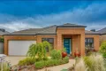 Property photo of 16 Flagstaff Loop Craigieburn VIC 3064