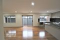 Property photo of 5 Viewside Crescent Craigieburn VIC 3064