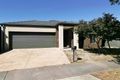 Property photo of 33 Skeeter Drive Mernda VIC 3754