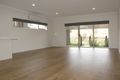 Property photo of 19 Riversdale Mews Wallan VIC 3756