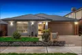 Property photo of 8 Springside Drive Cranbourne West VIC 3977