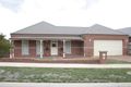 Property photo of 35 Citriodora Circuit Sunbury VIC 3429