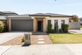 Property photo of 25 Lucknow Drive Beveridge VIC 3753