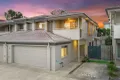 Property photo of 2/60 Lakefield Place Runcorn QLD 4113