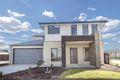 Property photo of 15 Waterview Boulevard Craigieburn VIC 3064