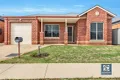 Property photo of 48 Declan Way Echuca VIC 3564