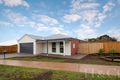 Property photo of 18 Hogan Court Drouin VIC 3818