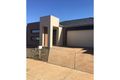 Property photo of 22 Avebury Drive Cobblebank VIC 3338