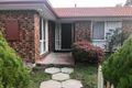 Property photo of 5 Girvan Circuit Endeavour Hills VIC 3802