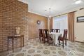 Property photo of 16 Stainsby Close Endeavour Hills VIC 3802
