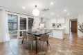 Property photo of 5 Rosehill Court Mill Park VIC 3082