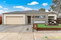 Property photo of 20 Citronelle Circuit Brookfield VIC 3338