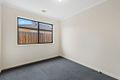 Property photo of 17 Phoenix Circuit Brookfield VIC 3338