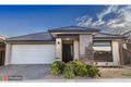 Property photo of 22 Lemon Myrtle Way Craigieburn VIC 3064