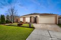 Property photo of 8 Red Gum Circuit Pakenham VIC 3810