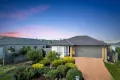 Property photo of 15 Hinkler Crescent Brookfield VIC 3338