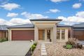 Property photo of 10 Bangalay Rise Wollert VIC 3750