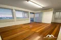 Property photo of 33 Gordon Parade Manly QLD 4179