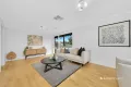 Property photo of 5 Sieben Close Mill Park VIC 3082