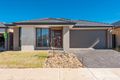 Property photo of 17 Mottlecah Circuit Craigieburn VIC 3064