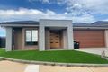 Property photo of 64 Diamond Parade Cobblebank VIC 3338
