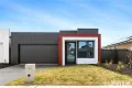 Property photo of 8 Zermatt Loop Pakenham VIC 3810