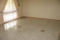 Property photo of 110 Donalbain Circuit Rosemeadow NSW 2560