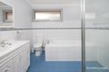 Property photo of 1 William Perry Close Endeavour Hills VIC 3802