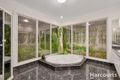 Property photo of 6 Kurrajong Road Narre Warren VIC 3805