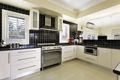 Property photo of 6 Fawkner Place Caroline Springs VIC 3023