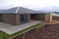 Property photo of 36 Timbertop Crescent Drouin VIC 3818